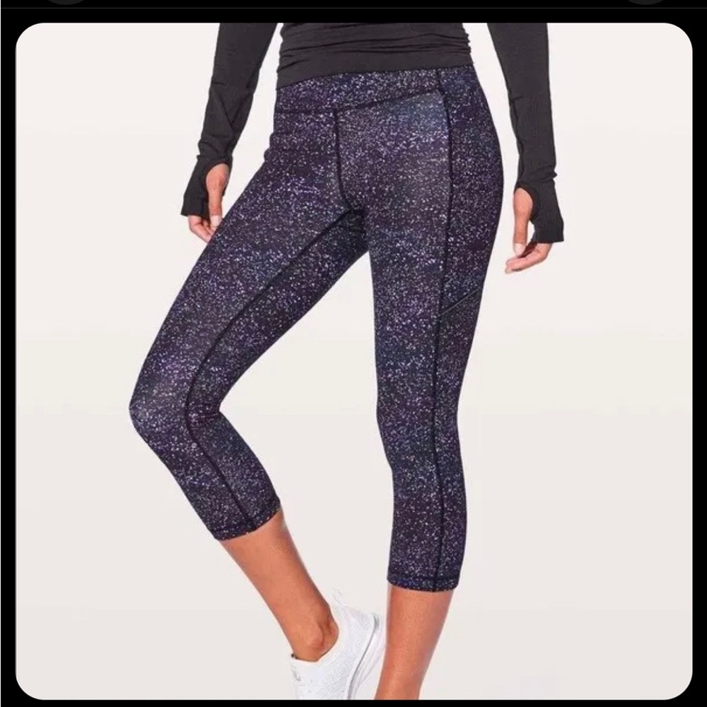 lululemon  purple galaxy crop leggings